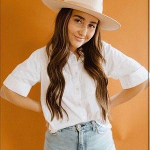 Clad and Cloth By the way button up top